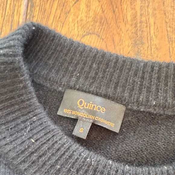 Quince Women's oversized cashmere sweater - Picture 3 of 3
